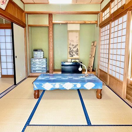 島の民泊 天川 -てぃんご- Tingo Japanese Kominka Stay Tatsugo Esterno foto