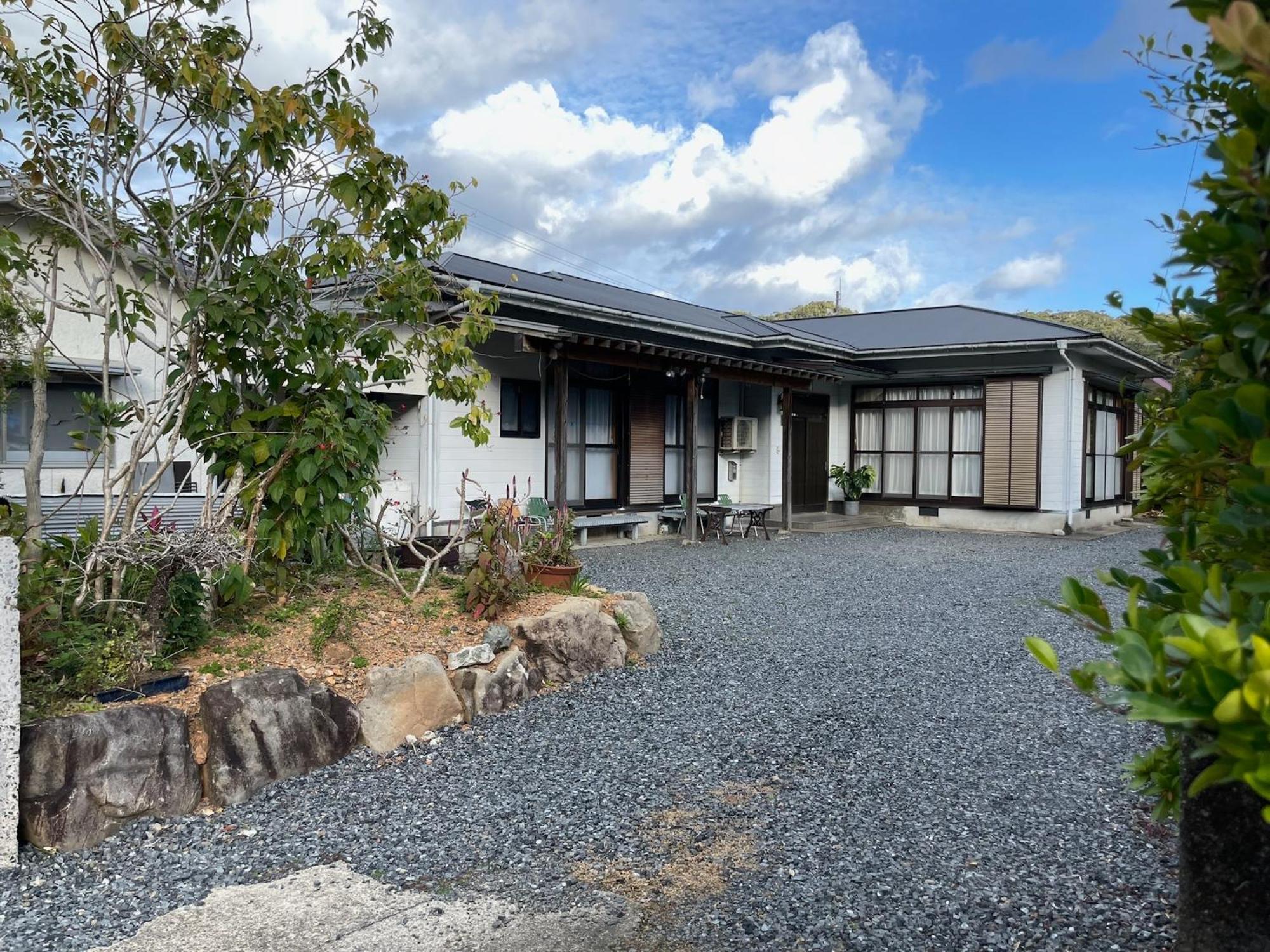 島の民泊 天川 -てぃんご- Tingo Japanese Kominka Stay Tatsugo Esterno foto